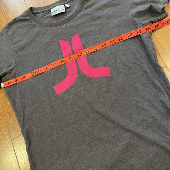 WeSC Pink Logo Graphic Tee Grey - L - Picture 12 of 13